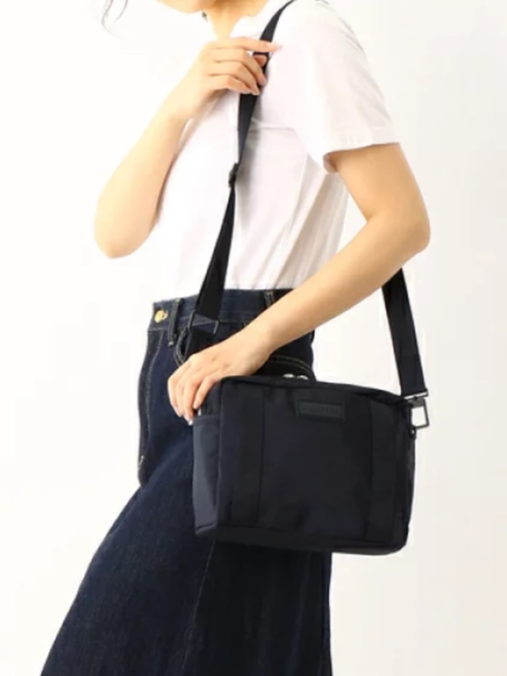 New Hunter Original Refined Crossbody Bag Navy Recycled Poly Lightweight Travel